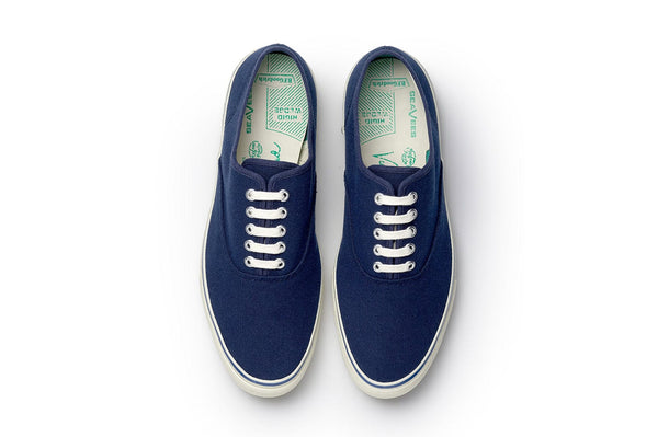 Seavees Mens Founders Edition Yacht Shoe Navy