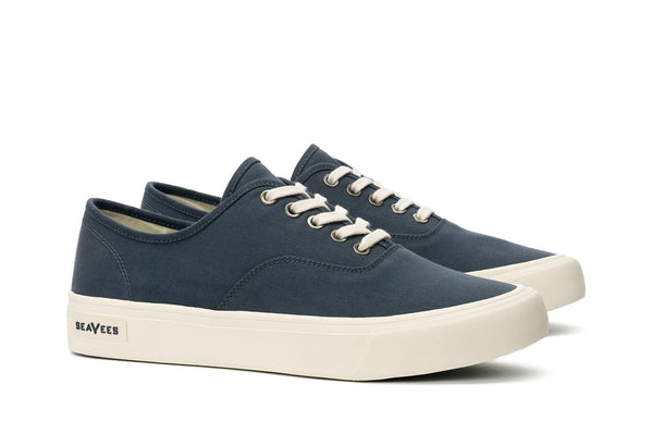 Seavees Mens Legend Sneaker True Navy