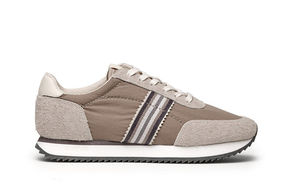 seavees Mens Royal Runner Latte