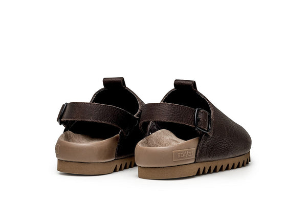 Seavees Mens Tahoe Trekker Dark Chocolate