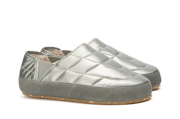 Seavees Womens Apres Puff Slip On Space Silver