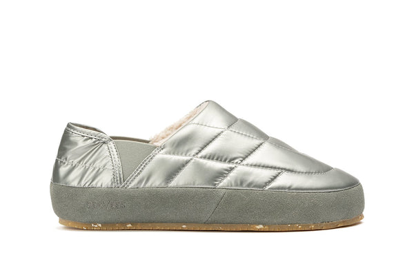 seavees Womens Apres Puff Slip On Space Silver