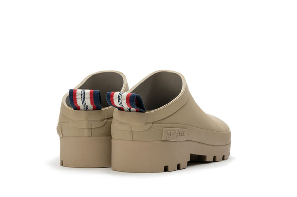 Seavees Womens Bodega Clog Dune