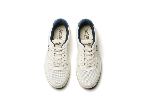 Seavees Womens Cardinal Sneaker White Navy