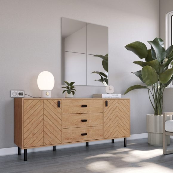 seconique Leon 2 Door 3 Drawer Sideboard Medium Oak Effect