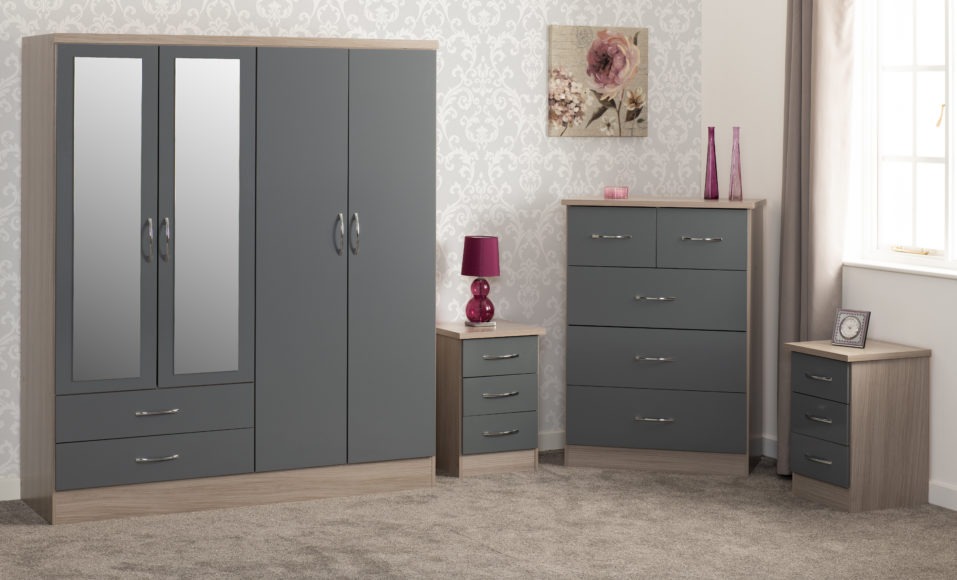 Seconique Nevada 4 Door 2 Drawer Mirrored Wardrobe Bedroom Set Grey Gloss/Light Oak Effect Veneer