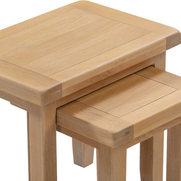 Seconique Windsor Nest Of 2 Tables Natural Oak