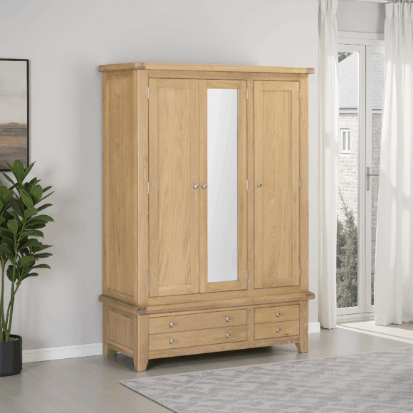 seconique Windsor 3 Door 2 Drawer Wardrobe Natural Oak