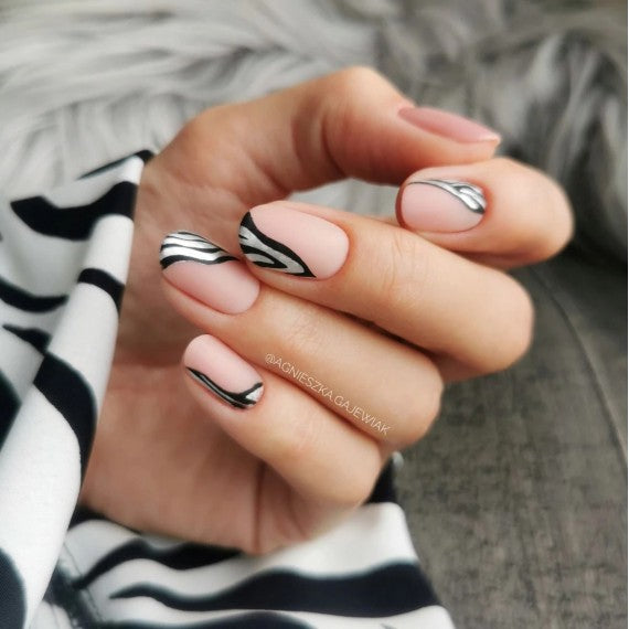 Semilac 20 WILD ANIMALS Semilac Nail Transfer Foil Nail Art