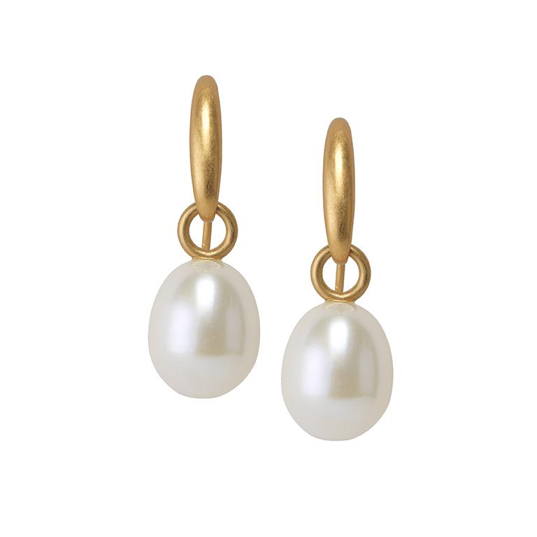 sence copenhagen Essentials Sunset earrings with pearls matt gold plated