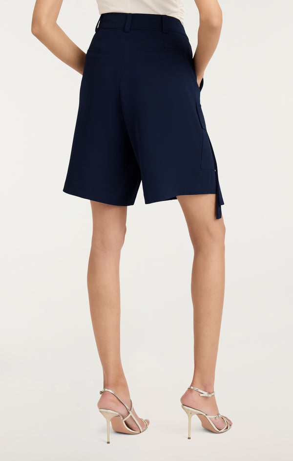 Sept Cinq Crepe Odilia Short Shorts