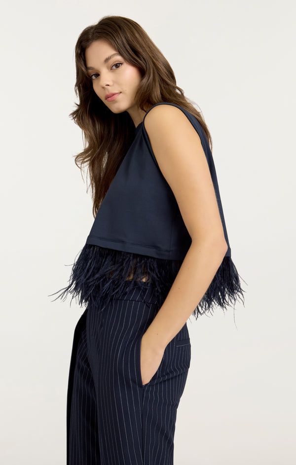 Sept Cinq Cropped Feather Tee Tees