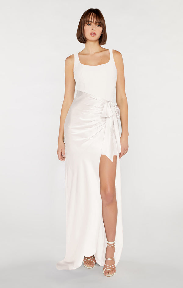 Sept Cinq Marian Gown Dresses
