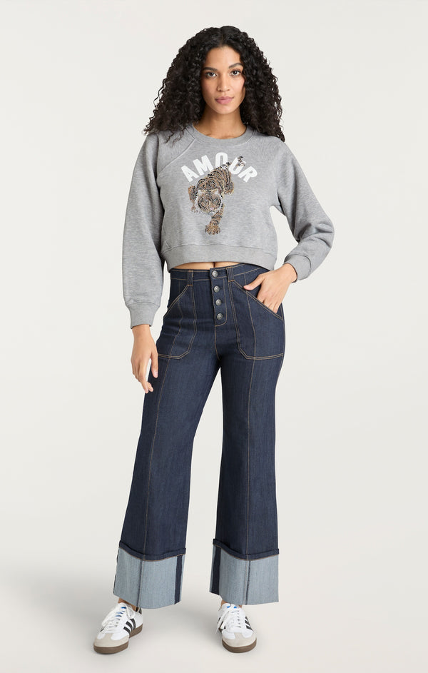 Sept Cinq Tiger Cropped Jennifer Pullover Knit Top