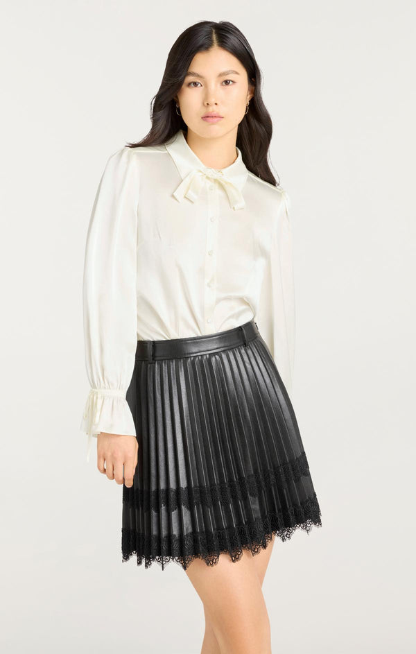 Sept Cinq Troyer Top Woven Tops