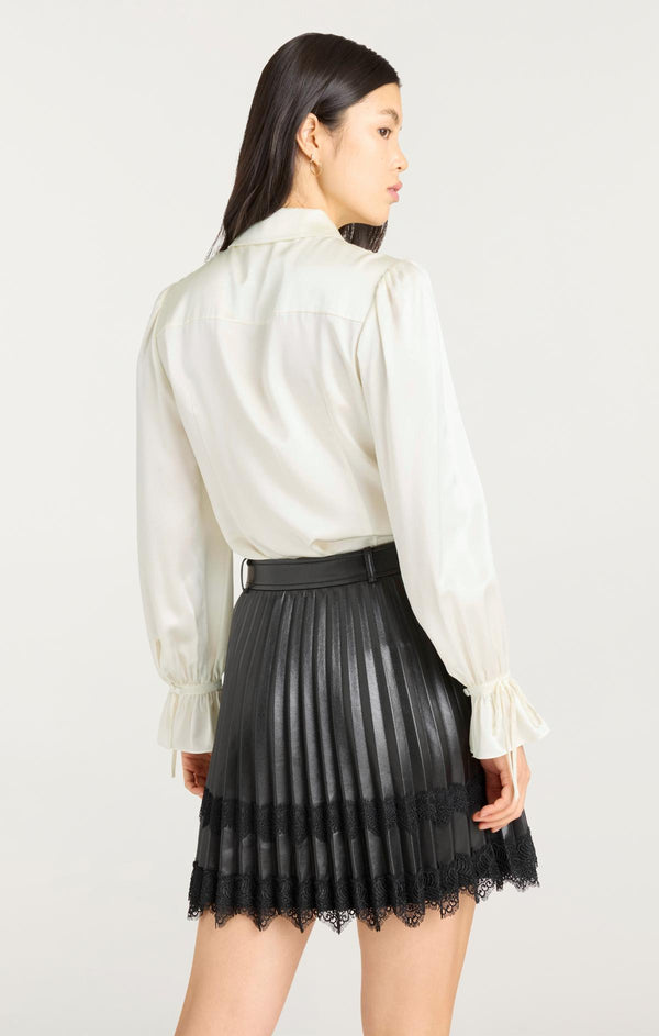 Sept Cinq Troyer Top Woven Tops