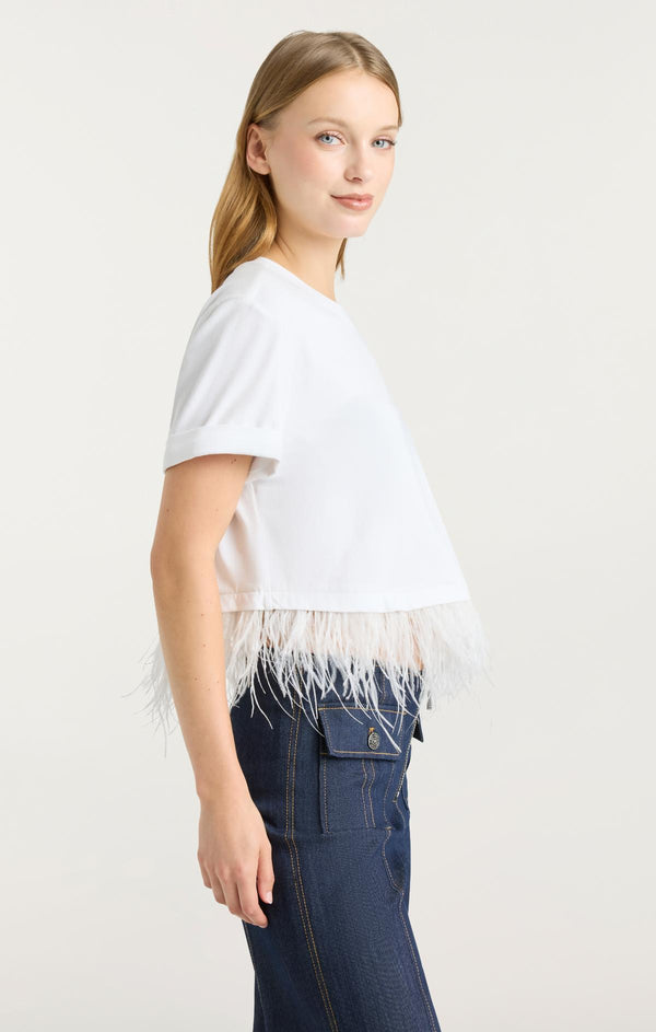 Sept Cinq Short Sleeve Cropped Feather Tee Knit Top