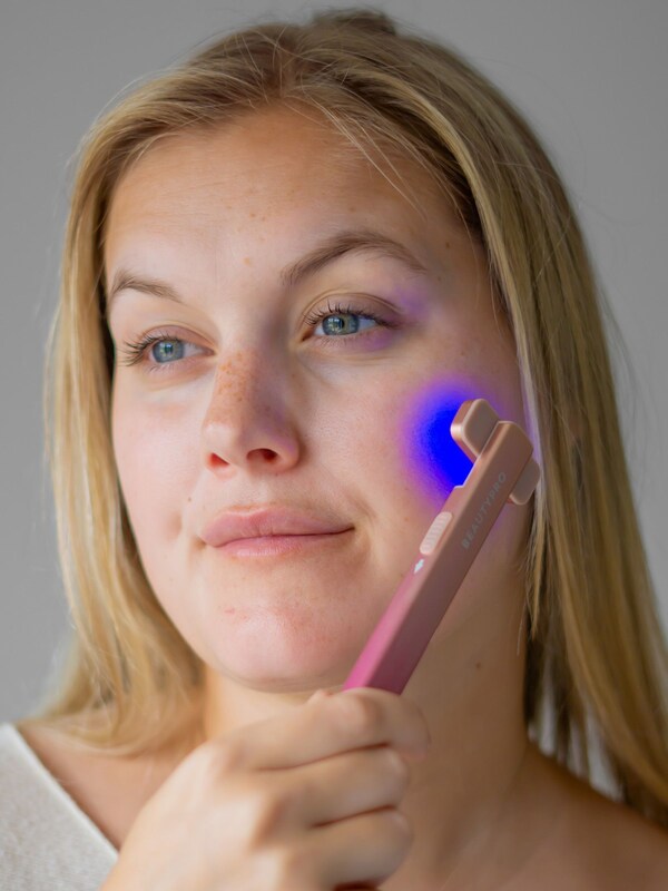 Seraphine BeautyPro LED Wand 5-in-1 AntiAgeing Device