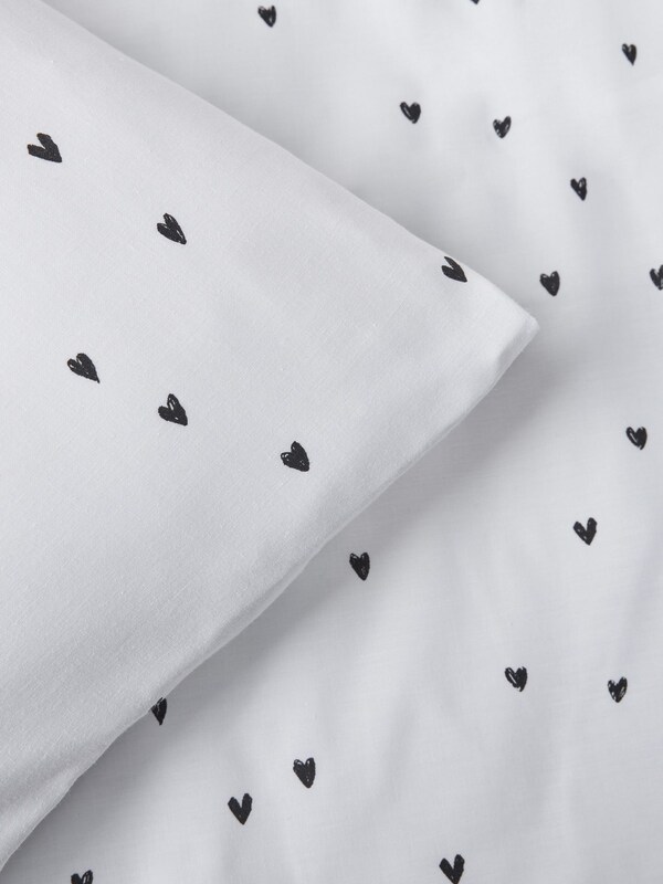Seraphine Black/White Hearts Reversible Duvet Cover And Pillowcase Set