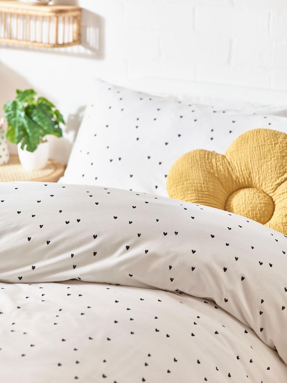 seraphine Black/White Hearts Reversible Duvet Cover And Pillowcase Set