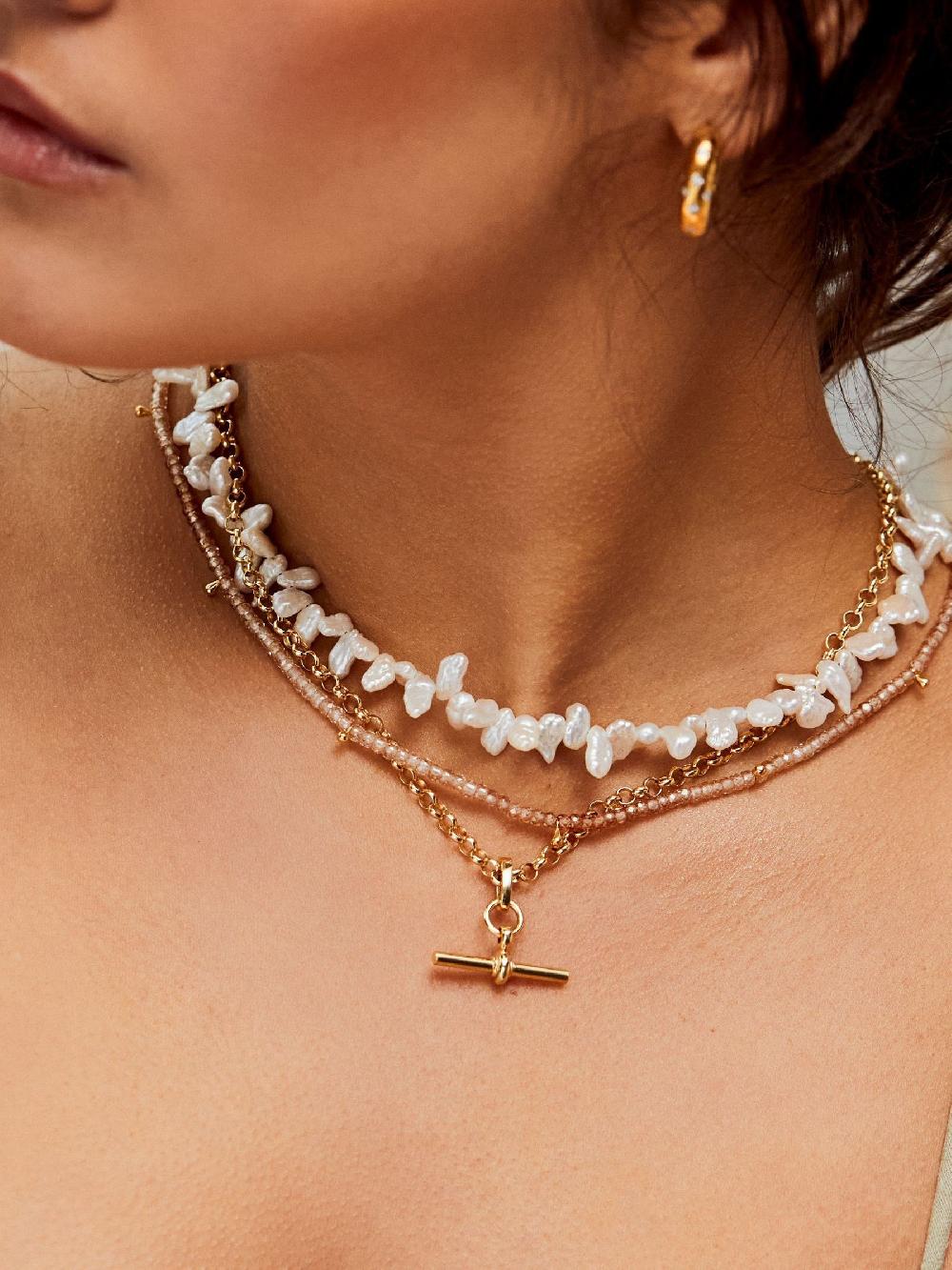 seraphine Carrie Elizabeth Gold Tone T Bar Chain Necklace