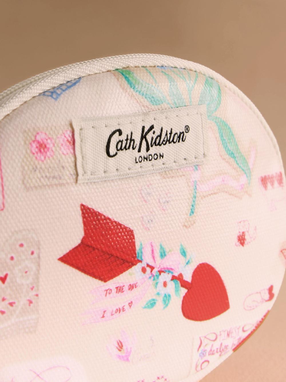 seraphine Cath Kidston Cream Love Notes Valentines Print Oval Coin Purse