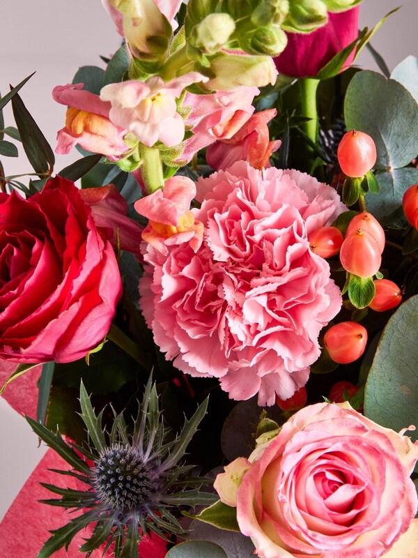 Seraphine Cath Kidston Pink Rose Flower Bouquet In Gift Bag