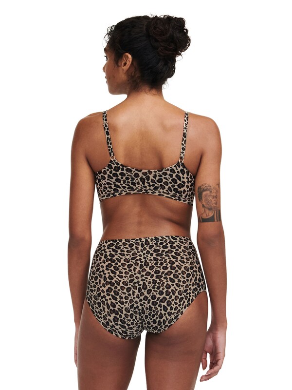 Seraphine Chantelle Soft Stretch Seamless Padded Bralette Bra