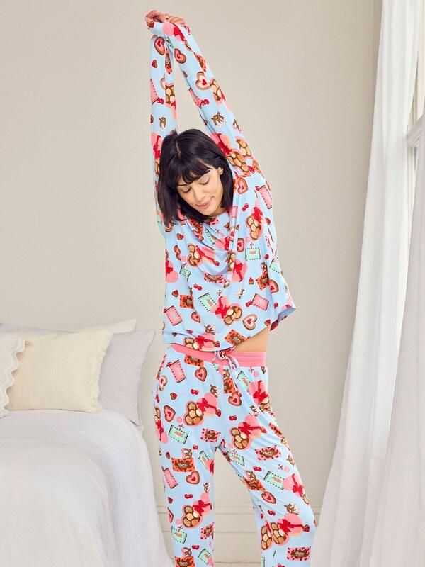 Seraphine Chelsea Peers Blue Chocolate Box Print Long Pyjamas Set