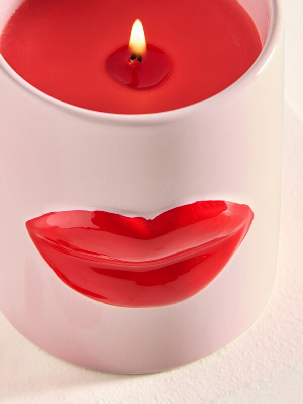 Seraphine Cherry & Almond Ceramic Lips Valentines 1 Wick Candle