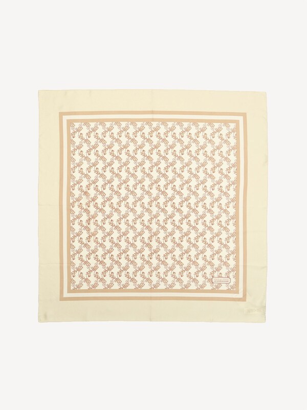 Seraphine COACH Pink Horse And Carriage Silk Square Scarve