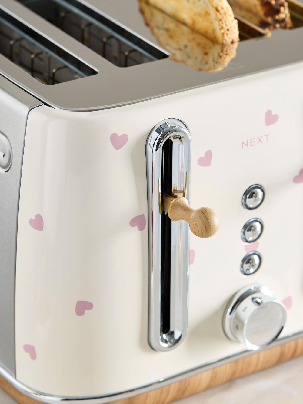 seraphine Cream With Pink Hearts 4 Slice Malvern Toaster