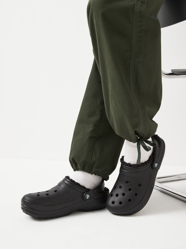 Seraphine Crocs Black Adult Classic Fleece Lined Clogs