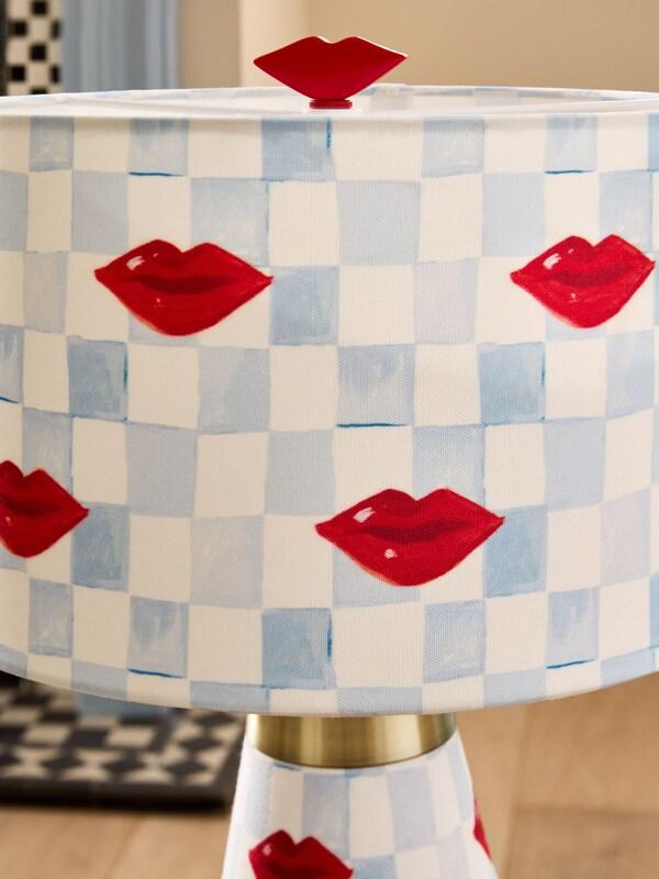 Seraphine Eleanor Bowmer Blue/Cream Check Lips Table Lamp