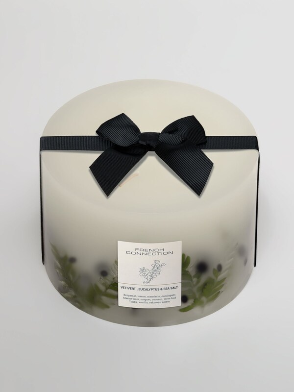Seraphine French Connection Botanical Infused Vetivert Eucalyptus Sea Salt Candle 1.5KG