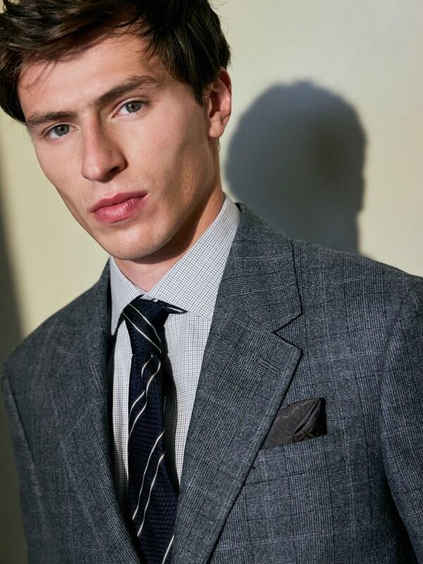 Seraphine Grey Regular Fit Signature Reda Italian Wool Fabric Check Suit Jacket