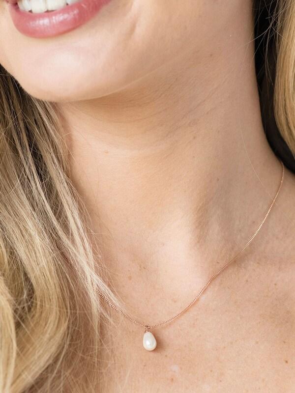 Seraphine Ivory & Co Gold Westbury Pearl Drop Pendant