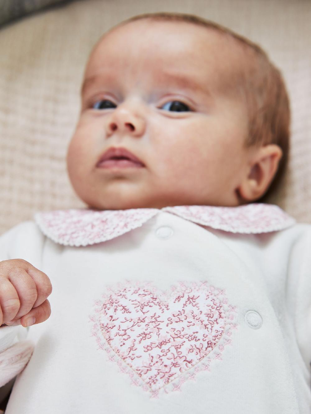 seraphine JoJo Maman Bébé White Heart Appliqué Velour All-In-One