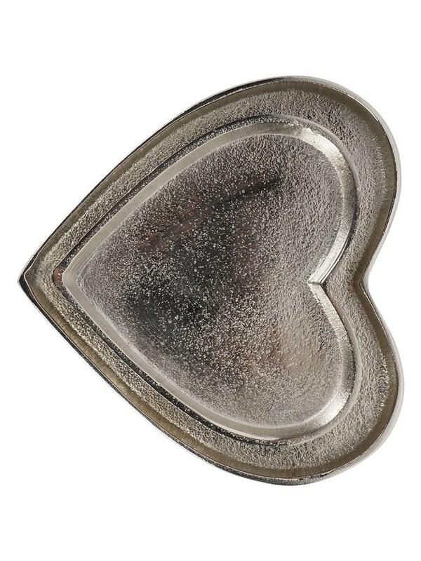 Seraphine Libra Interiors Set Of 2 Silver Esme Heart Plates