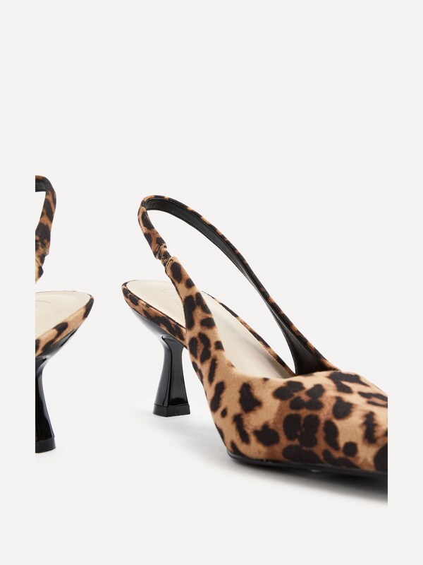 Seraphine Linzi Animal Presley Stiletto Pointed Court Heels