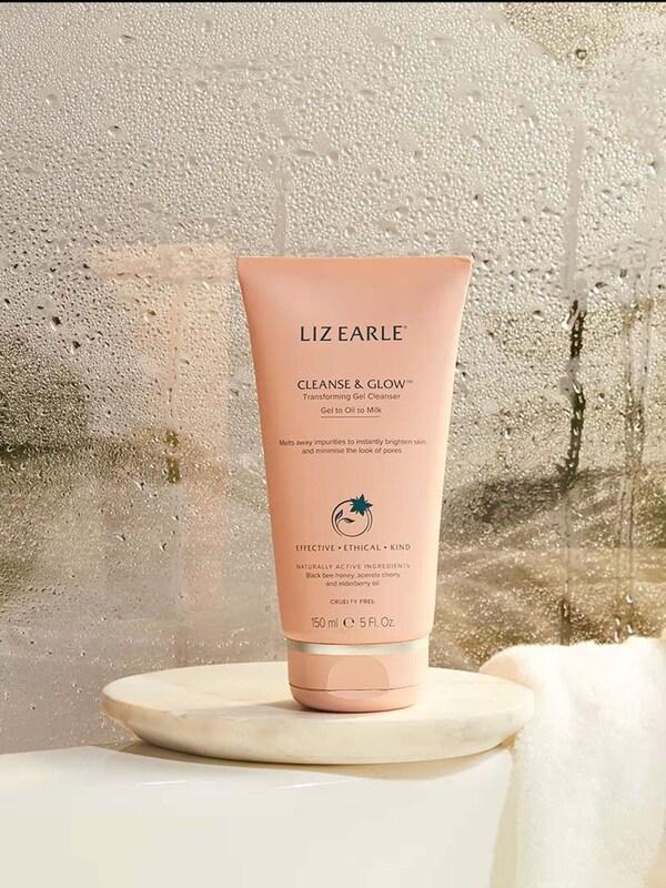 Seraphine Liz Earle Cleanse & Glow Transforming Gel Cleanser 150ml