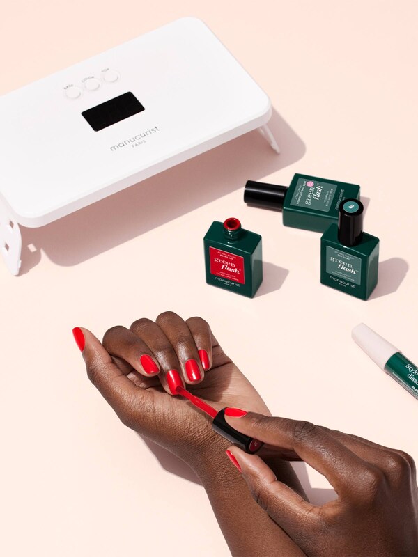 Seraphine Manucurist Green Flash Retail Kit 36W Nail Varnish