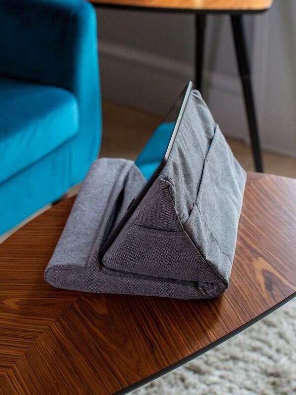 Seraphine MenKind Grey InGenious IPad And Tablet Cushion