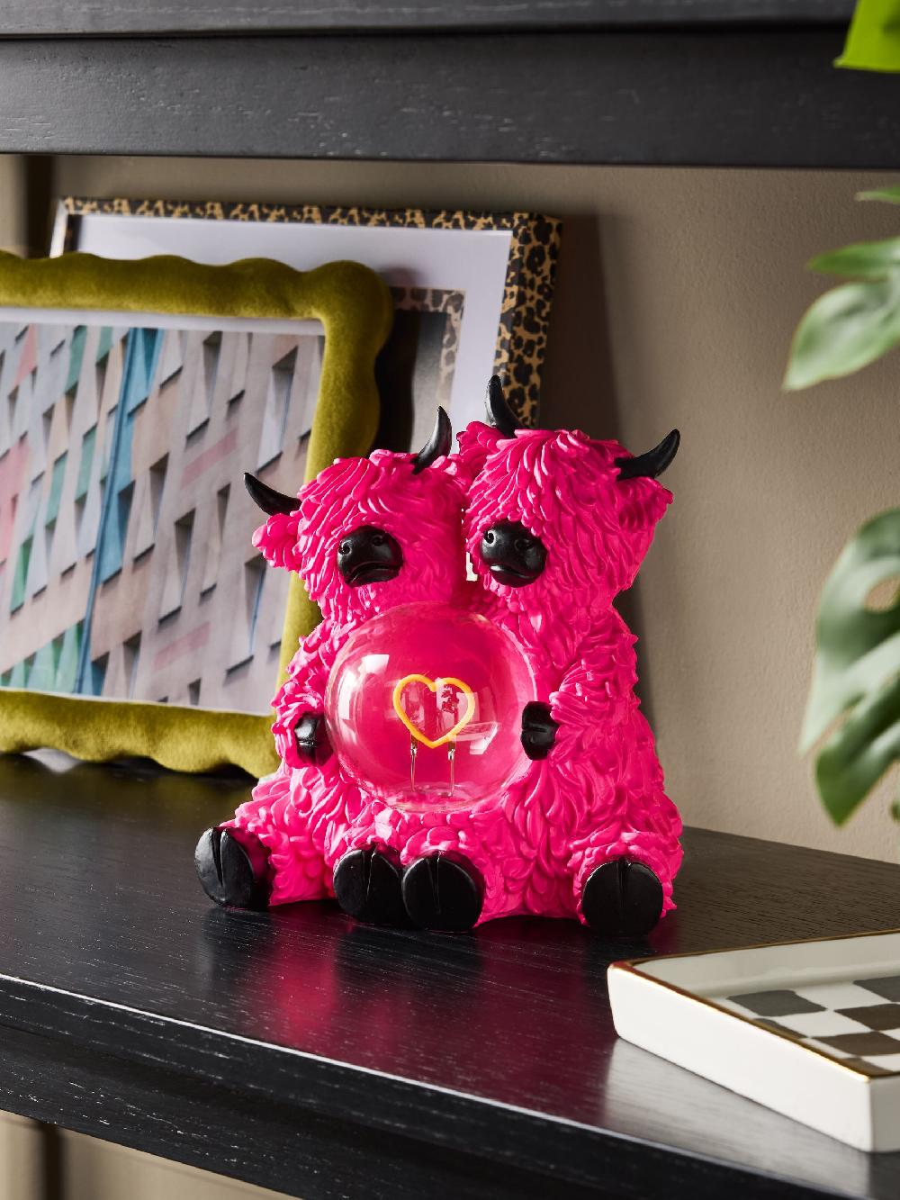 seraphine Neon Pink Hamish the Highland Cow Feature Light