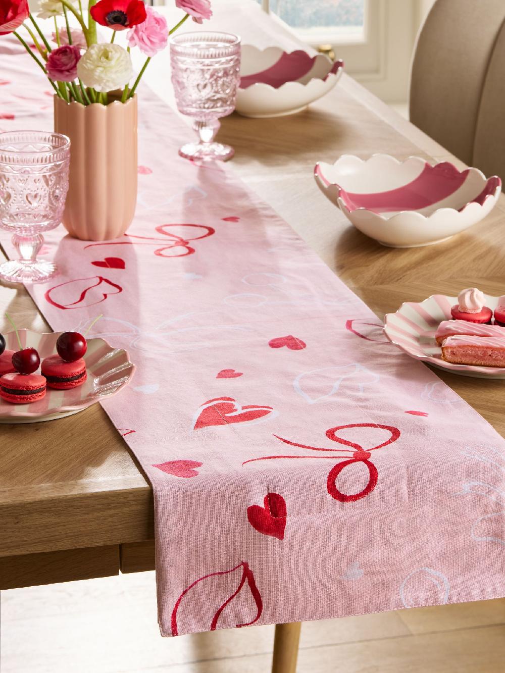seraphine Pink Heart/Bow Print Light Up Dining Table Runner