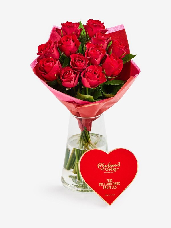 Seraphine Red Valentines 12 Roses And Chocolates Fresh Flower Bouquet Gift Set