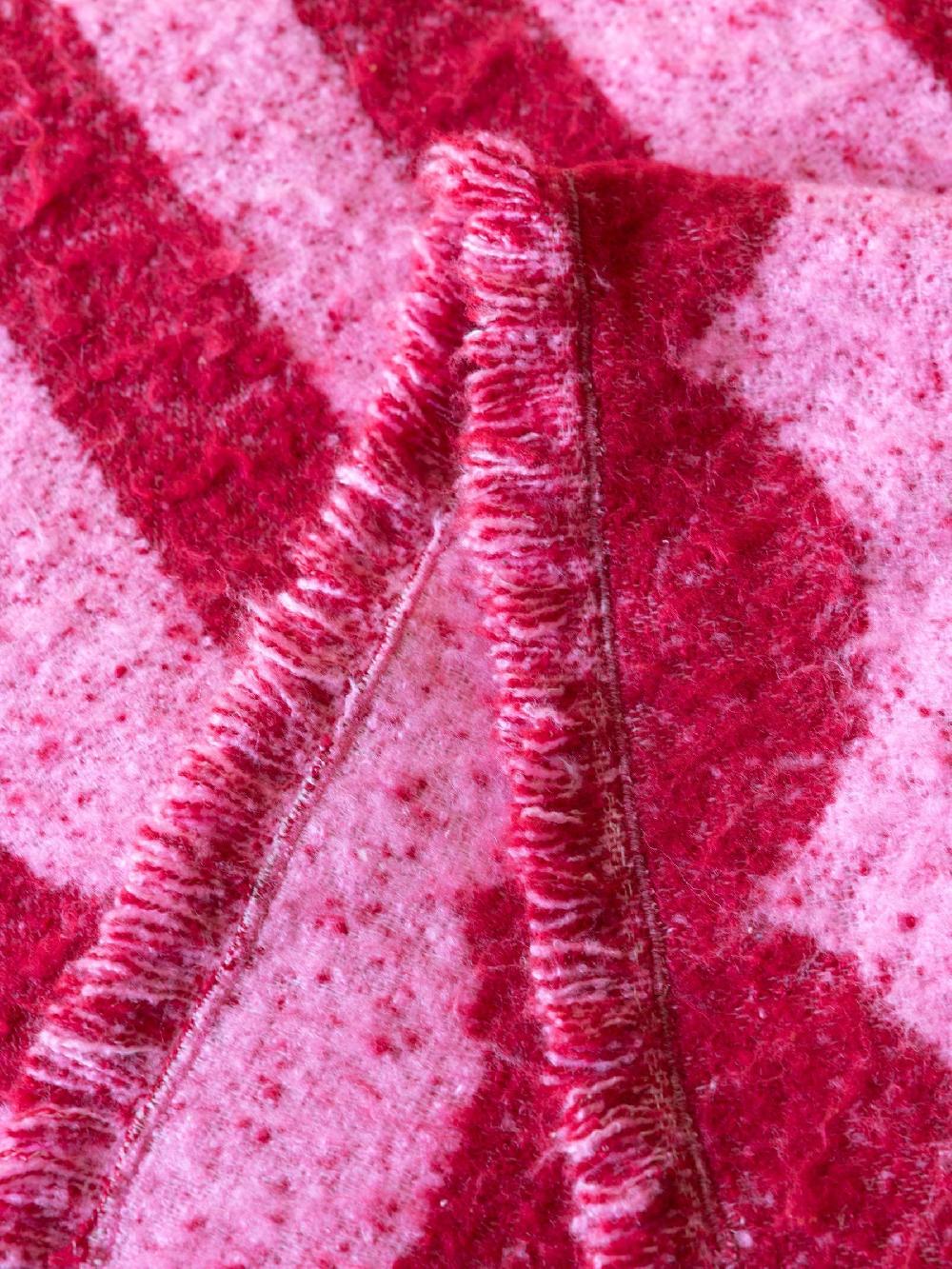 seraphine Rockett St George Pink Ooh La La Slogan Brushed Throw