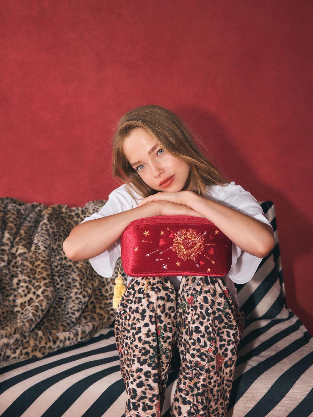 seraphine Rockett St George Red Velvet Embellished Fold Out Wash Bag