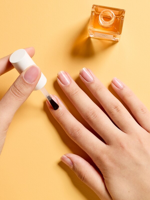 Seraphine S.O.S. Nail Care Strengthener And Cuticle Oil Set