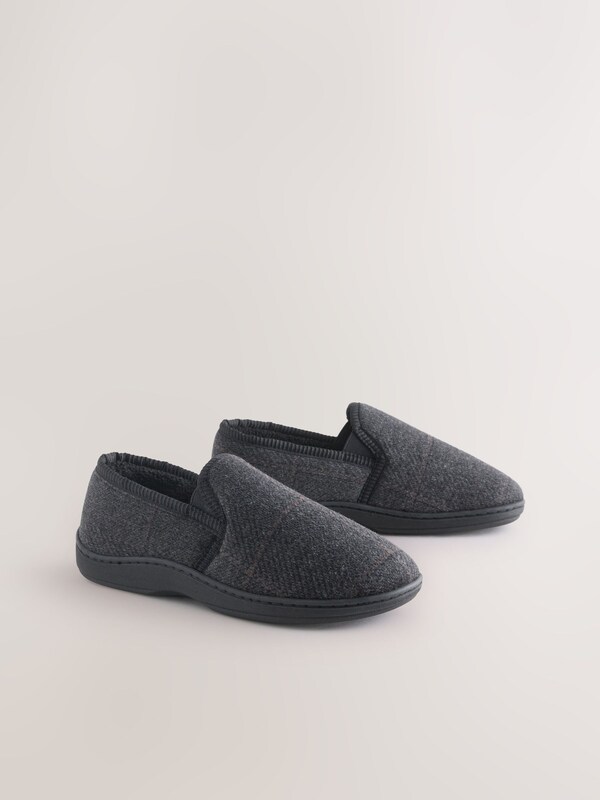 Seraphine Black Closed Back Slippers